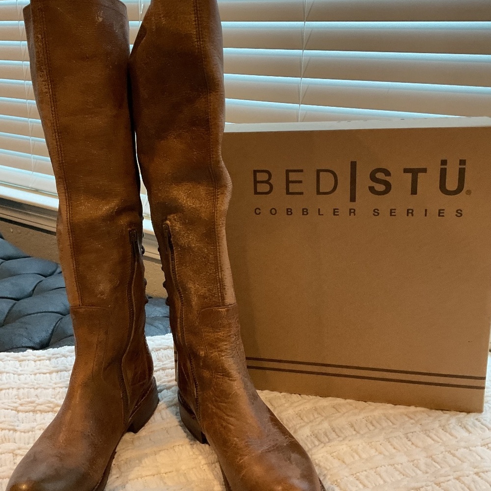 Women’s casual boot